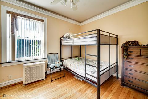 2218 E 84th St, Chicago, IL 60617 photo 9
