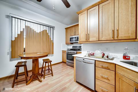 2218 E 84th St, Chicago, IL 60617 photo 6