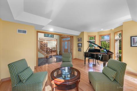 6 Brom Ct, Sleepy Hollow, IL 60118 photo 11