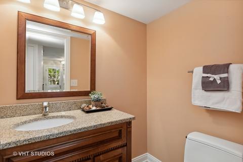 529 Tracy Ter, Des Plaines, IL 60016 photo 14