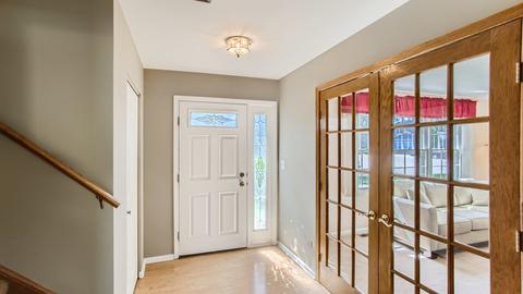 731 Lilac Dr, Algonquin, IL 60102 photo 2