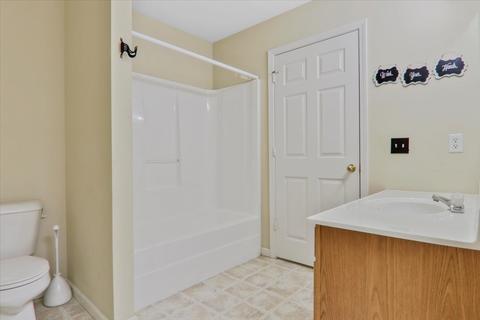 1007 E Shelbourne Dr, Normal, IL 61761 photo 17