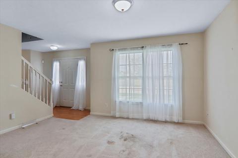 1007 E Shelbourne Dr, Normal, IL 61761 photo 4