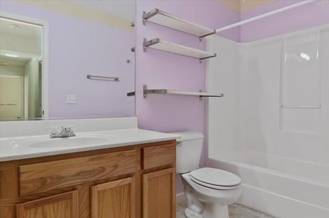 1007 E Shelbourne Dr, Normal, IL 61761 photo 12