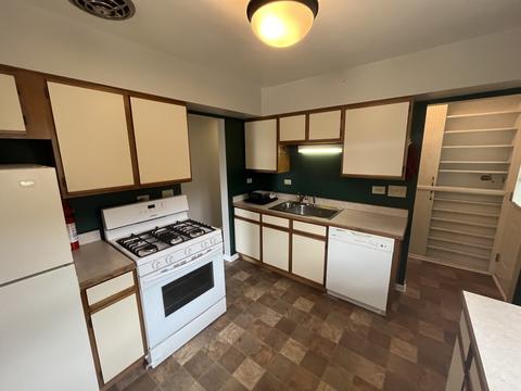 711 N Wolf Rd, Hillside, IL 60162 photo 24
