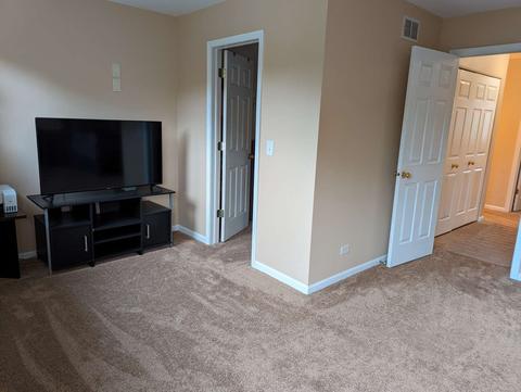 713 Morris Ct, Lakemoor, IL 60051 photo 9