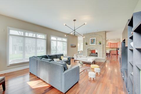 857 S Wright St, Naperville, IL 60540 photo 40