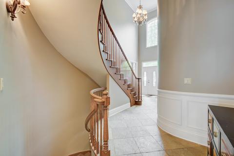 857 S Wright St, Naperville, IL 60540 photo 5