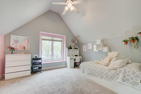 857 S Wright St, Naperville, IL 60540 photo 54