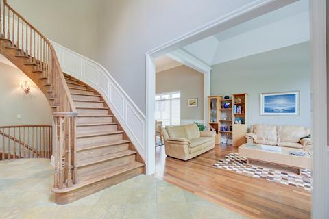 857 S Wright St, Naperville, IL 60540 photo 4