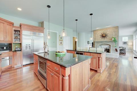 857 S Wright St, Naperville, IL 60540 photo 30
