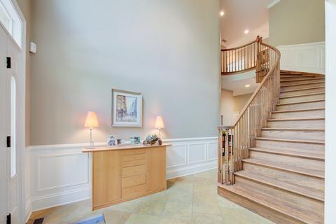 857 S Wright St, Naperville, IL 60540 photo 3