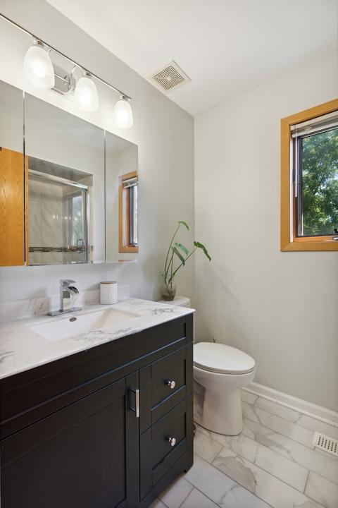 2802 S Shields Ave, Chicago, IL 60616 photo 23