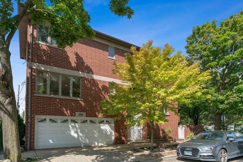 2802 S Shields Ave, Chicago, IL 60616 photo 1