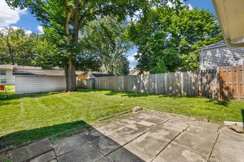 252 S Aldine St, Elgin, IL 60123 photo 27