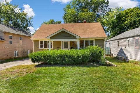 252 S Aldine St, Elgin, IL 60123 photo 1