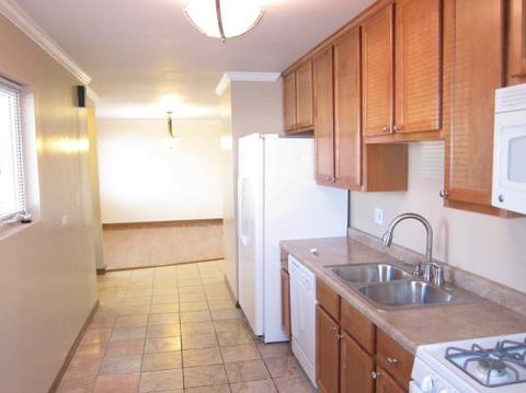 585 Bridget Pl, Wheeling, IL 60090 photo 5