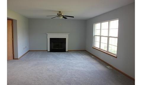 213 S Westgate Dr, Peotone, IL 60468 photo 5