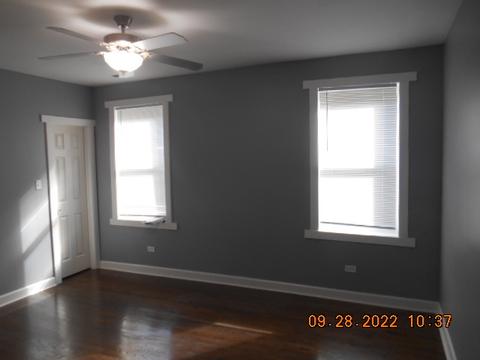 318 E 70th St, Chicago, IL 60637 photo 7