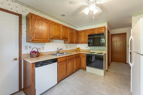 13800 S Mandarin Ct, Plainfield, IL 60544 photo 10