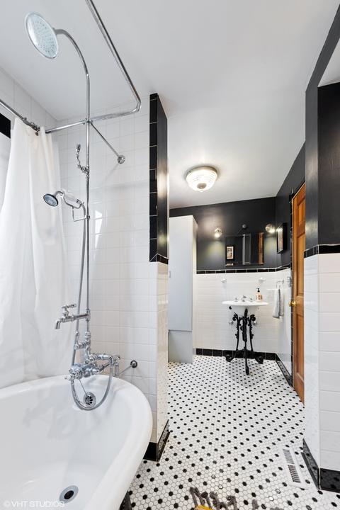 401 Lyon Ave, Wheaton, IL 60187 photo 11