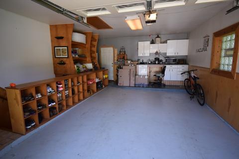 750 Cavan Ln, Des Plaines, IL 60016 photo 31