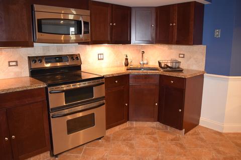 750 Cavan Ln, Des Plaines, IL 60016 photo 23
