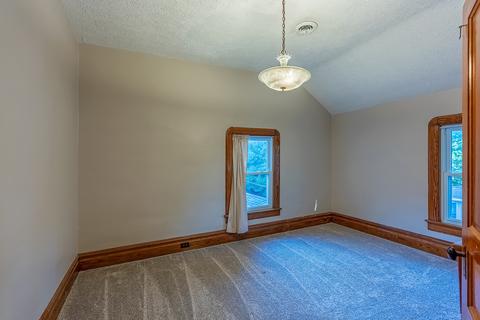 324 Weir St, Chenoa, IL 61726 photo 50