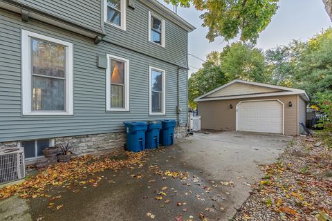 324 Weir St, Chenoa, IL 61726 photo 4