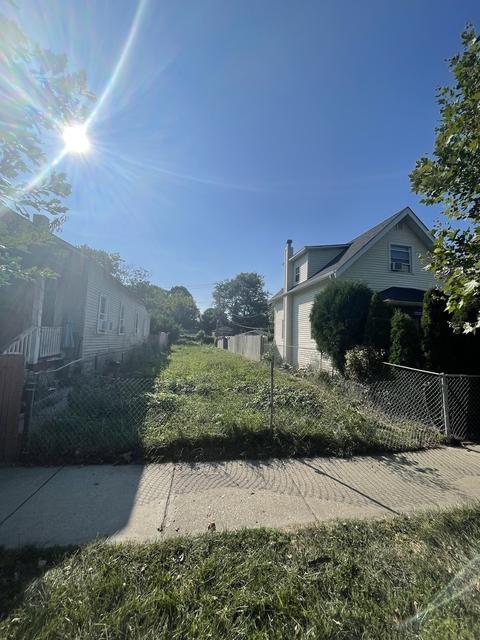 1740 Dodge Ave, Evanston, IL 60201 photo 1
