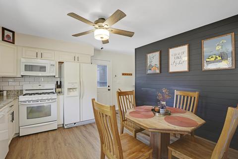 405 E Maple St, Lombard, IL 60148 photo 11