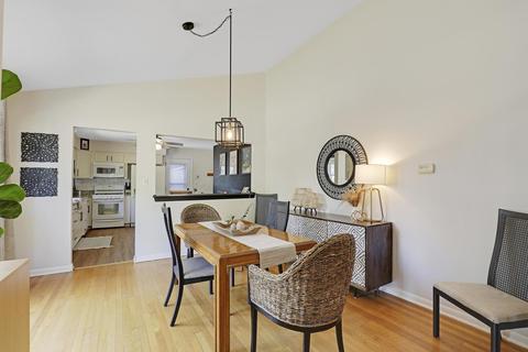 405 E Maple St, Lombard, IL 60148 photo 8