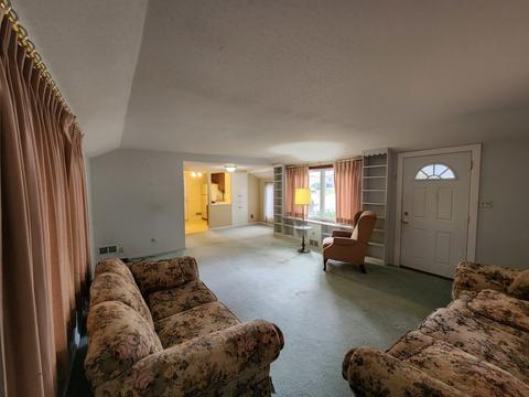3702 Maple Ave, Mchenry, IL 60050 photo 11