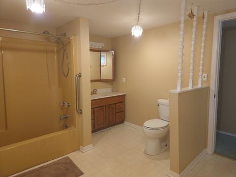 3702 Maple Ave, Mchenry, IL 60050 photo 15