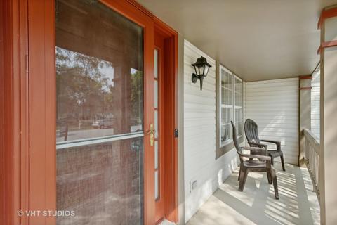 3000 Coastal Dr, Aurora, IL 60503 photo 2