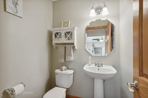 3000 Coastal Dr, Aurora, IL 60503 photo 11