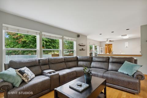 3000 Coastal Dr, Aurora, IL 60503 photo 7