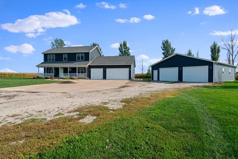 27104 E 3100 North Rd, Dwight, IL 60420 photo 2