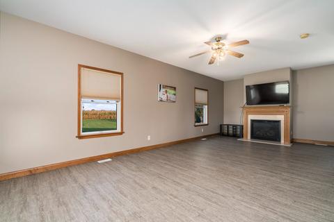 27104 E 3100 North Rd, Dwight, IL 60420 photo 7