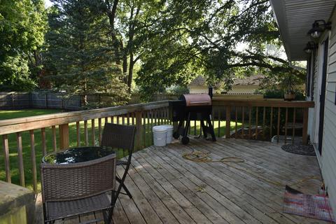 647 E 3rd St, El Paso, IL 61738 photo 27