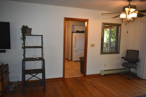 647 E 3rd St, El Paso, IL 61738 photo 6