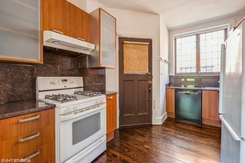 1372 E 57th St #2, Chicago, IL 60637 photo 9