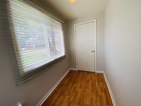 318 W William St, Dwight, IL 60420 photo 2