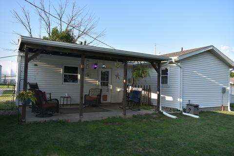 503 Eastern Dr, Gridley, IL 61744 photo 22