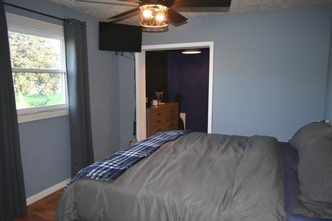 503 Eastern Dr, Gridley, IL 61744 photo 9
