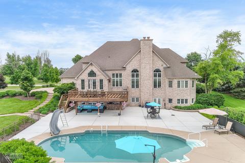 2017 Devonshire Ct, Oswego, IL 60543 photo 10
