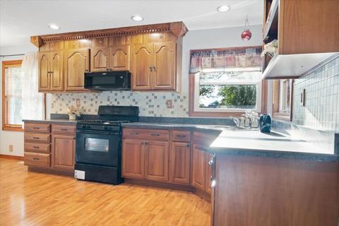 404 S Clinton St, Mclean, IL 61754 photo 7