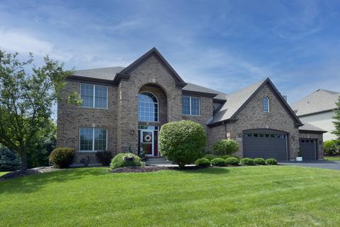 3171 Nottingham Dr, Algonquin, IL 60102 photo 2