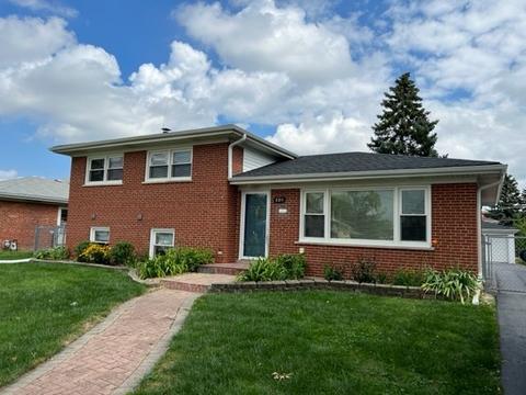 2211 Pine St, Des Plaines, IL 60018 photo 1