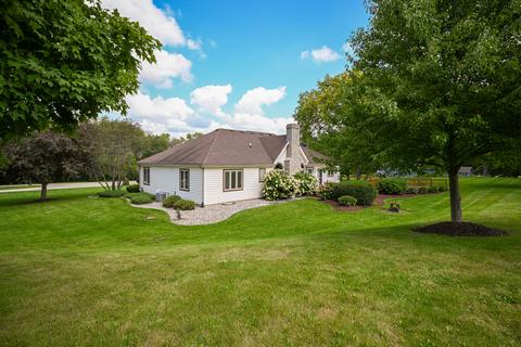 40 W157 Oak Tree Ln, Elgin, IL 60124 photo 20